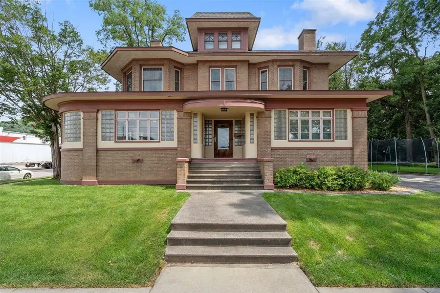 323 S Central Avenue, Richland Center, WI 53581 - Image #2