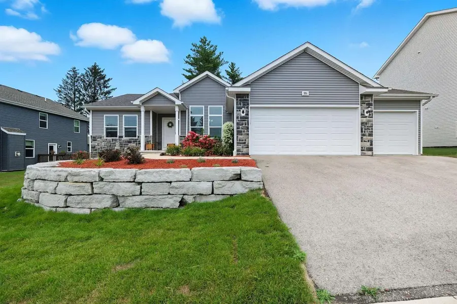 951 Margarets Way, Belleville, WI 53508 - Image #2