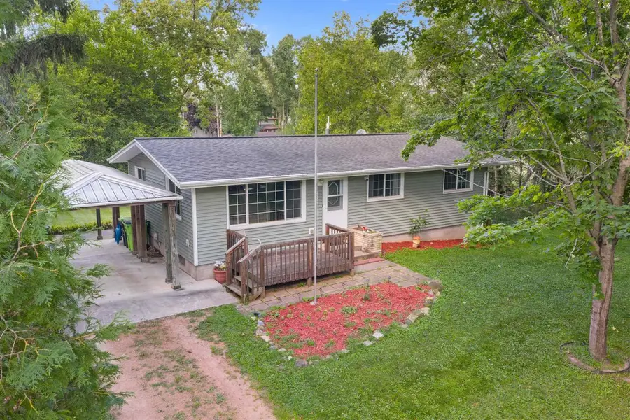 604 Halbert Street, Green Lake, WI 54941 - Image #2