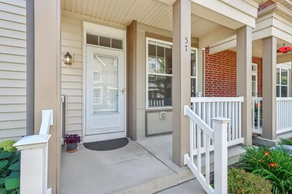 57 S Gardens Way, Fitchburg, WI 53711