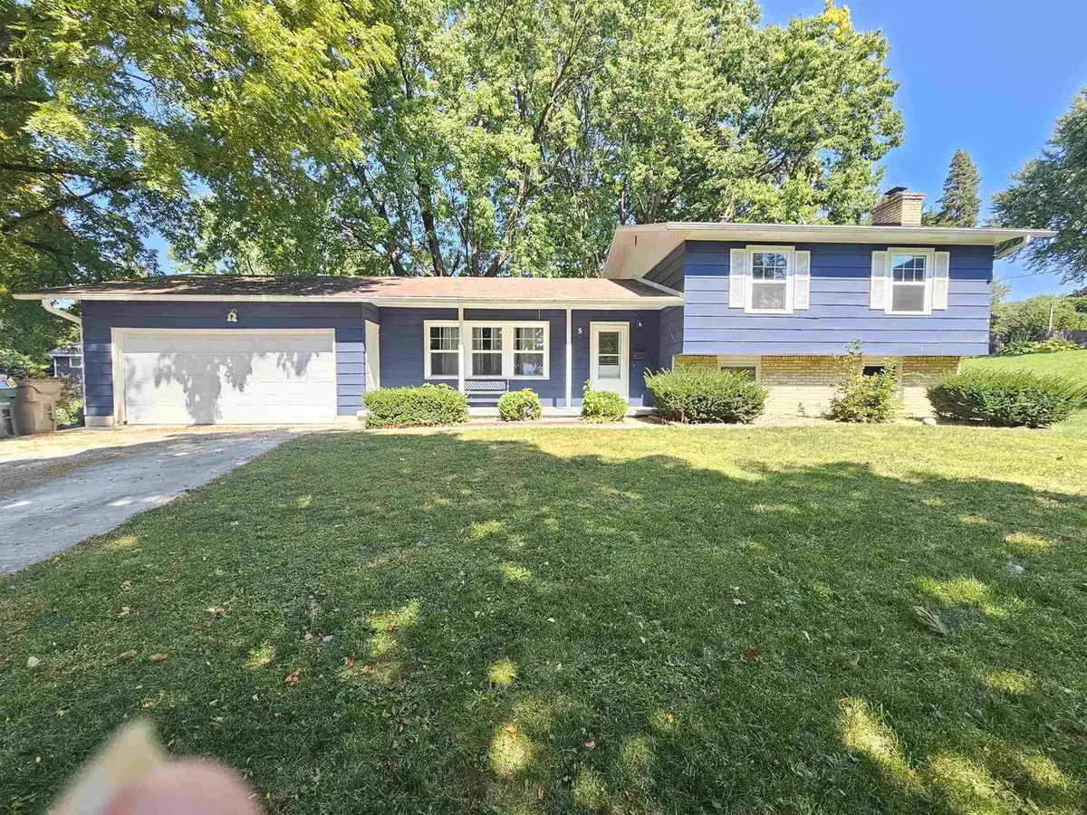 5 Gale Court, Madison, WI 53704 - Image #1