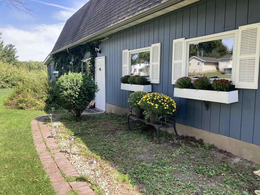 435 S Main Street, Fall River, WI 53932 - Image #3