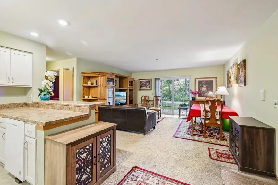 201 Kearney Way #102, Waunakee, WI 53597 - Image #3