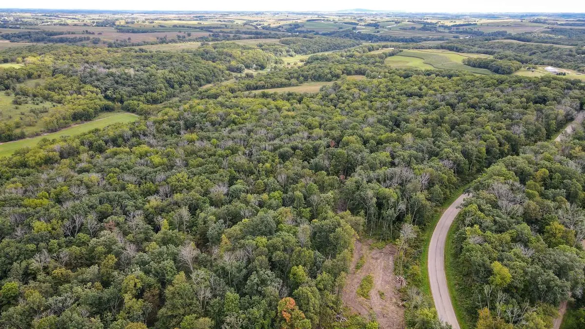 2222 County Road Y, Mineral Point, WI 53565 - Image #1