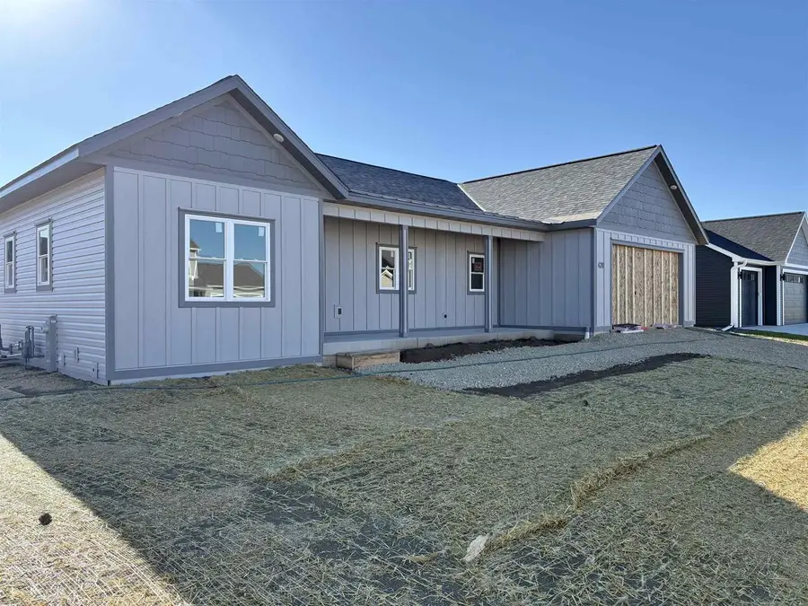 428 Chad Trail, Arlington, WI 53911 - Image #2