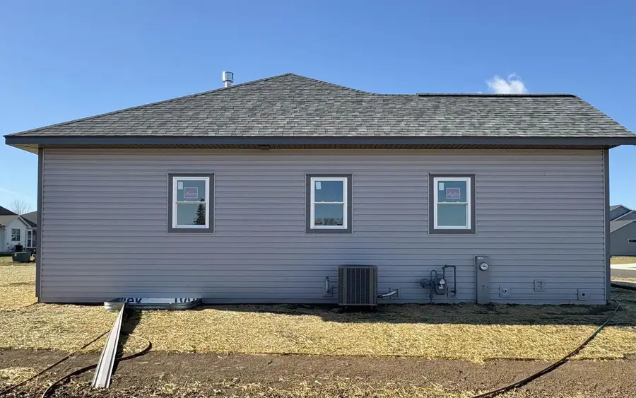 428 Chad Trail, Arlington, WI 53911 - Image #3