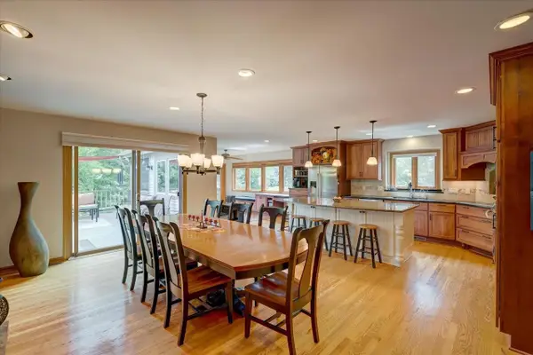 5834 Persimmon Drive, Fitchburg, WI 53711