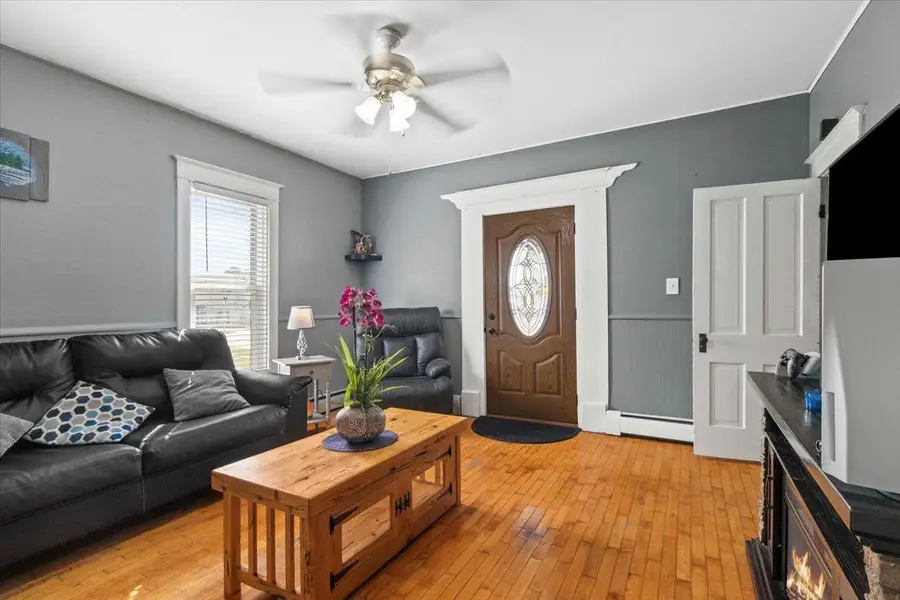 154 E Main Street, Wautoma, WI 54982 - Image #3