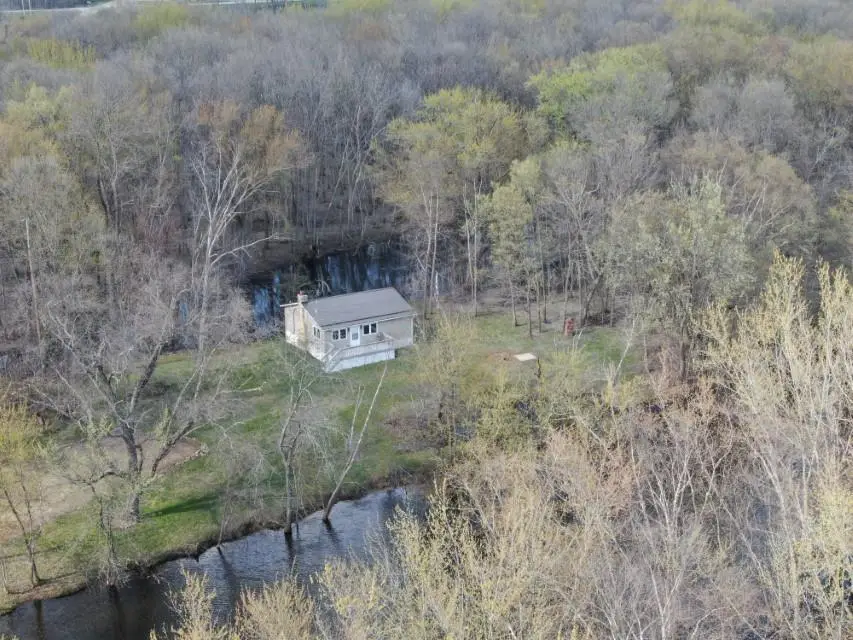 19182 County Road T Road, Blue River, WI 53518 - Image #1