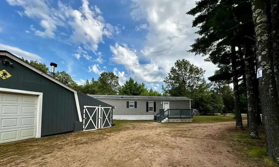 1068 10th Avenue, Hancock, WI 54943 - Image #3