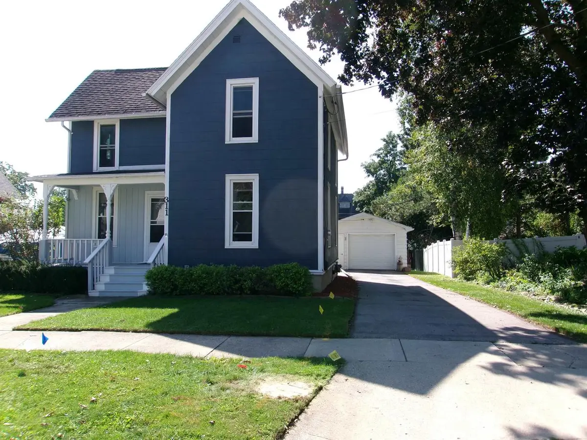 311 E Maple Avenue, Beaver Dam, WI 53916 - Image #1