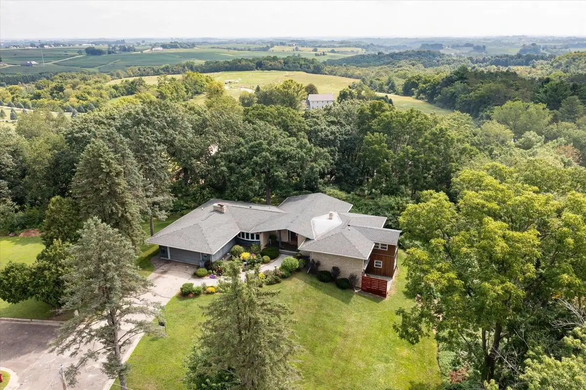 1 Sandy Oak Drive, Viroqua, WI 54665 - #1