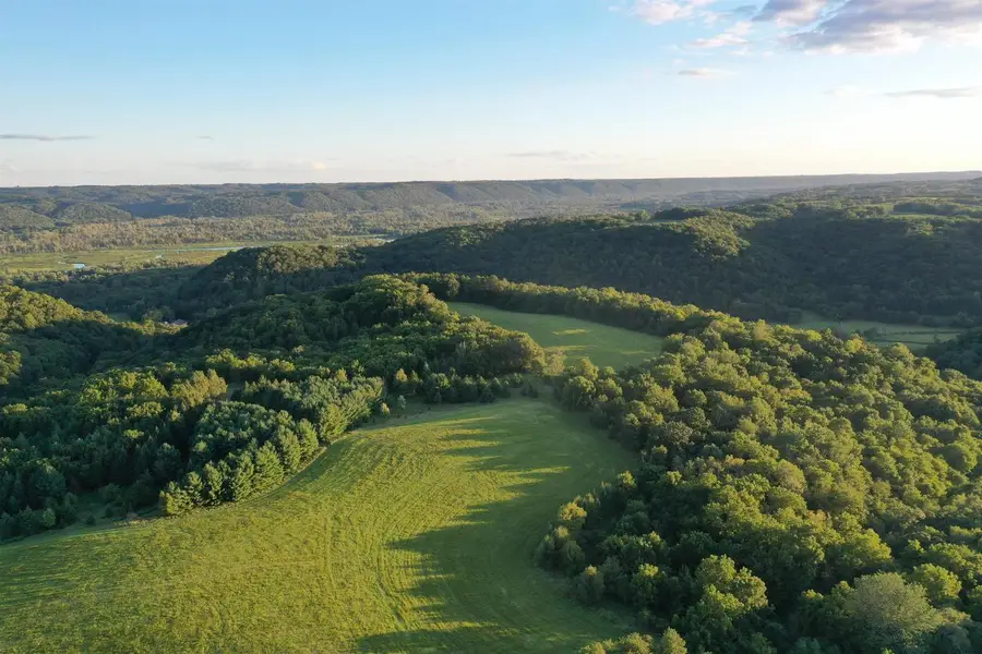 33759 Cottontail Lane, Wauzeka, WI 53826 - Image #3