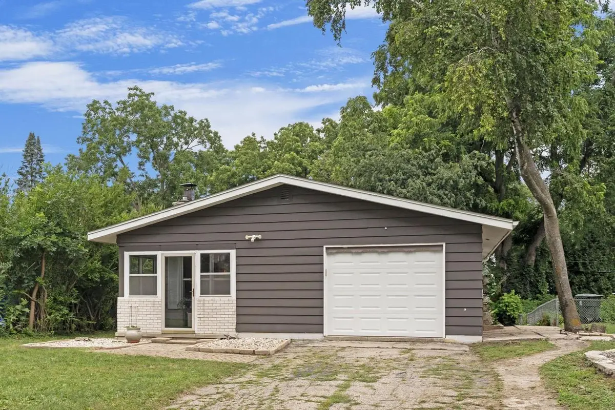 2202 Lake Point Drive, Madison, WI 53713 - #1