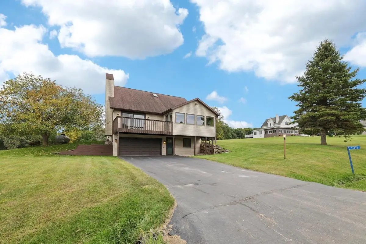 S1210 Remington Drive, La Valle, WI 53941 - Image #1