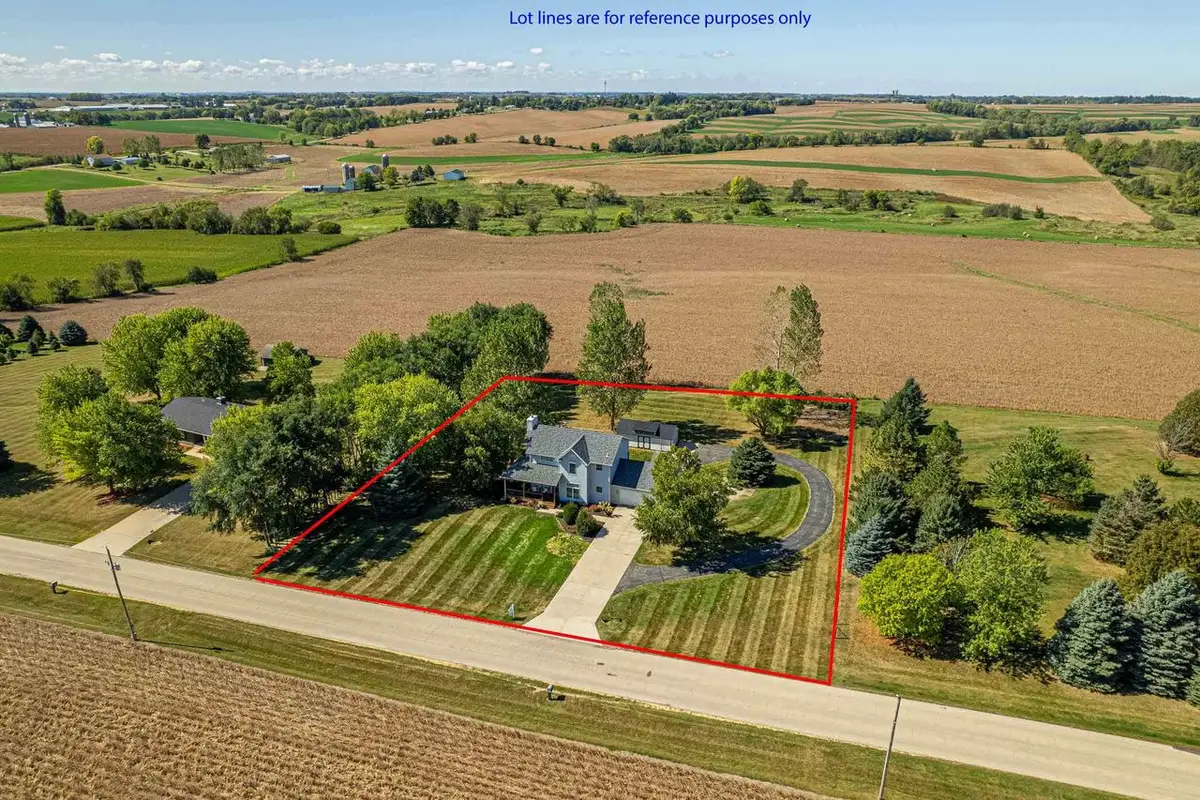 N2211 Richland Road, Monroe, WI 53566 - Image #1