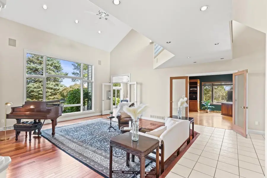 414 Clearview Court, Janesville, WI 53548 - Image #2