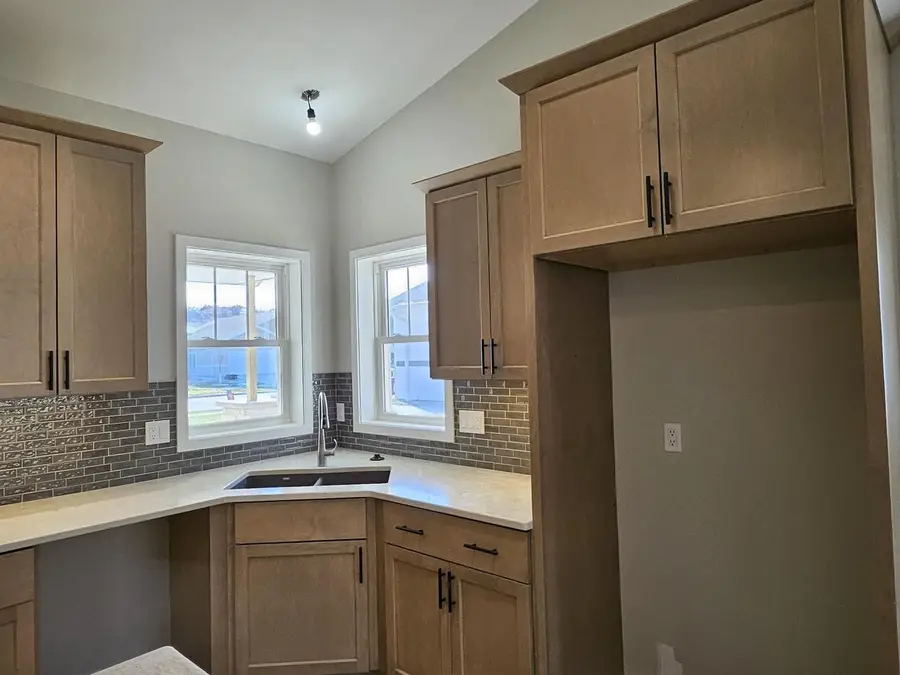 3717 Newcastle Drive #34, Janesville, WI 53546 - Image #3