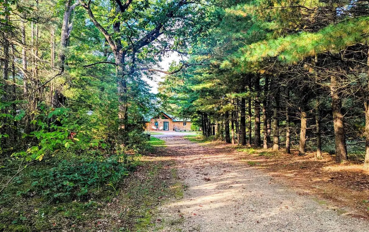 1152 Chicago Lane, Friendship, WI 53934 - Image #1