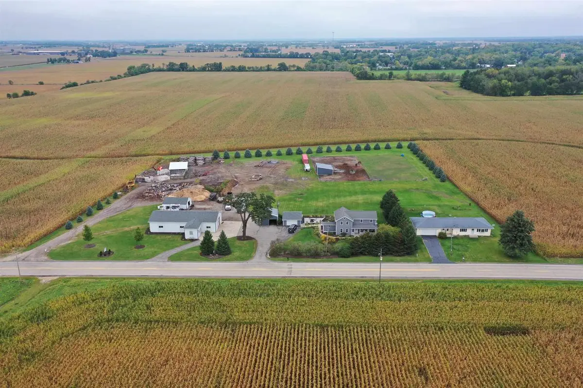 W8930 State Line Rd, Sharon, WI 53585 - Image #1