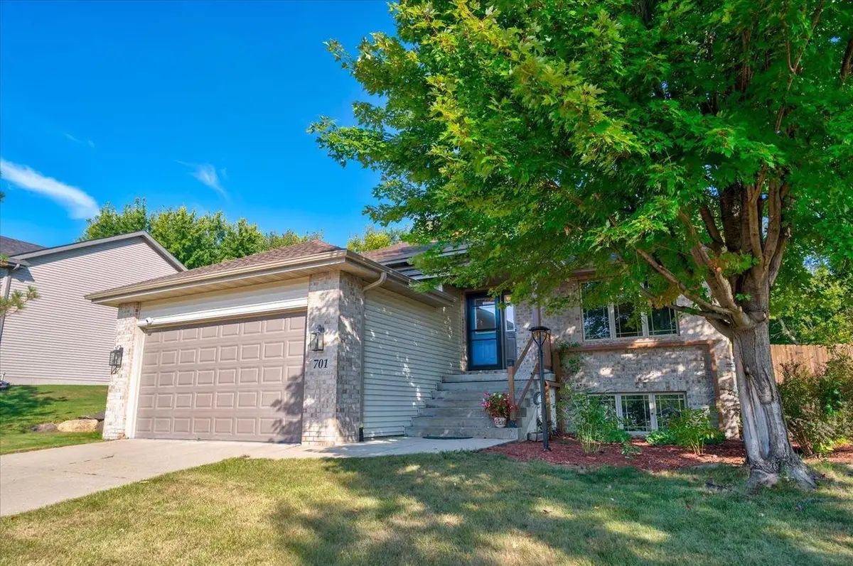 701 Killian Trail, Cottage Grove, WI 53527 - Image #1