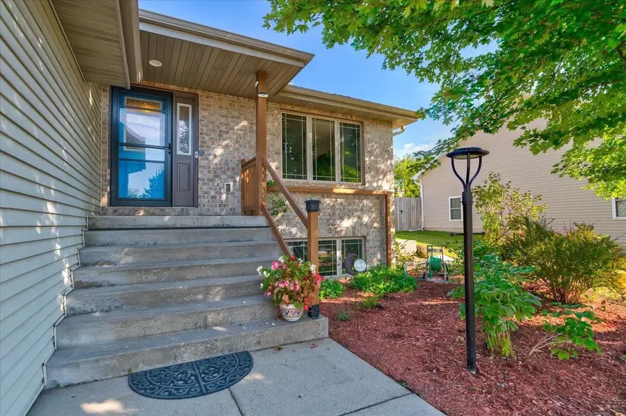 701 Killian Trail, Cottage Grove, WI 53527 - Image #3