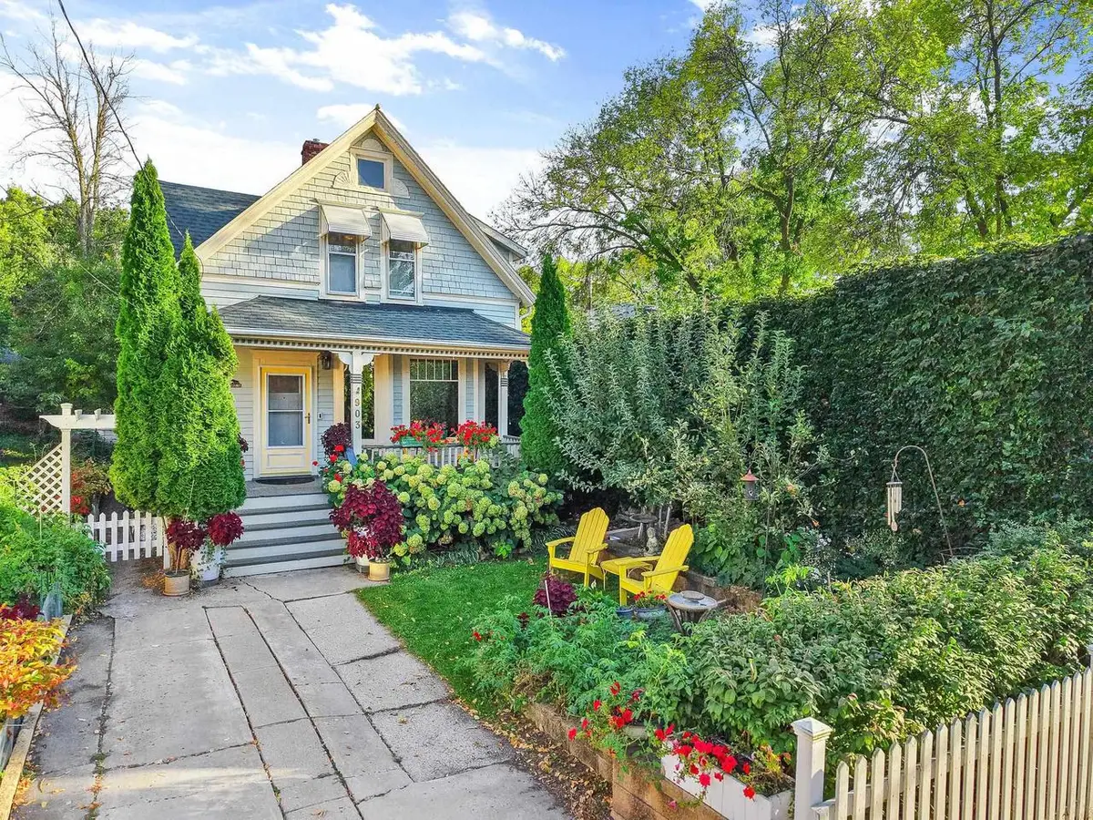 903 E Johnson Street, Madison, WI 53703 - Image #1