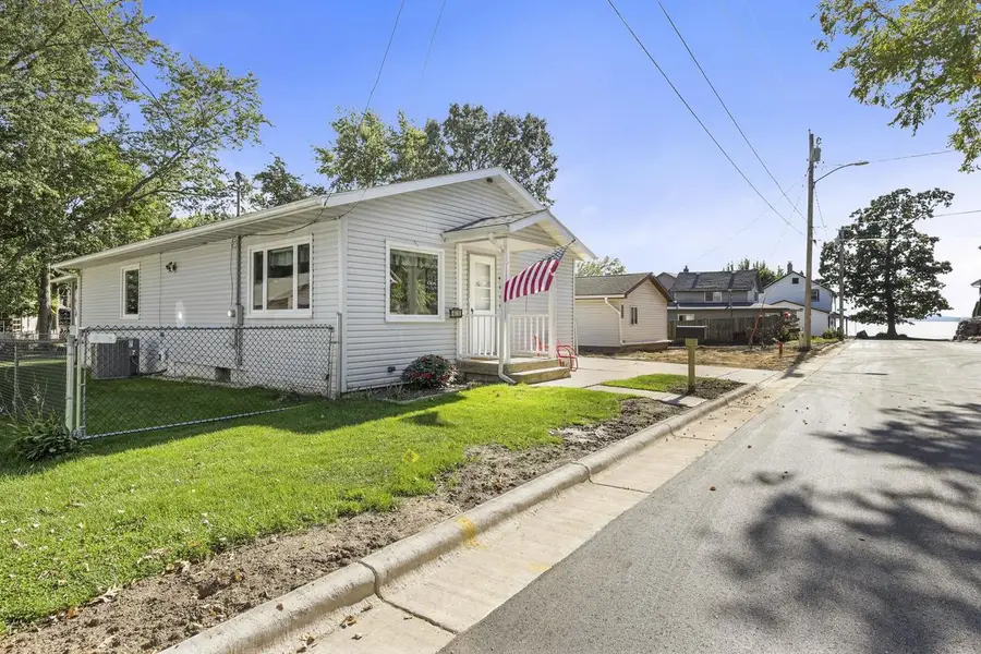 4511 Larson Street, McFarland, WI 53558 - Image #2