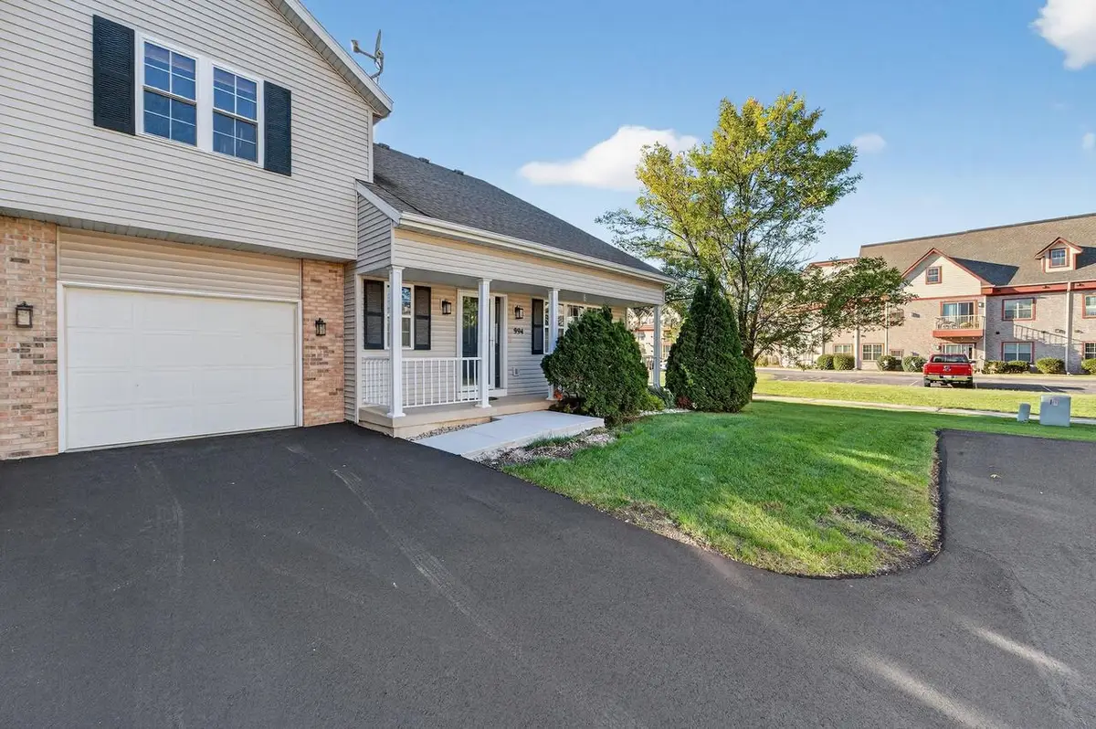 994 Chandler Lane, Sun Prairie, WI 53590 - Image #1