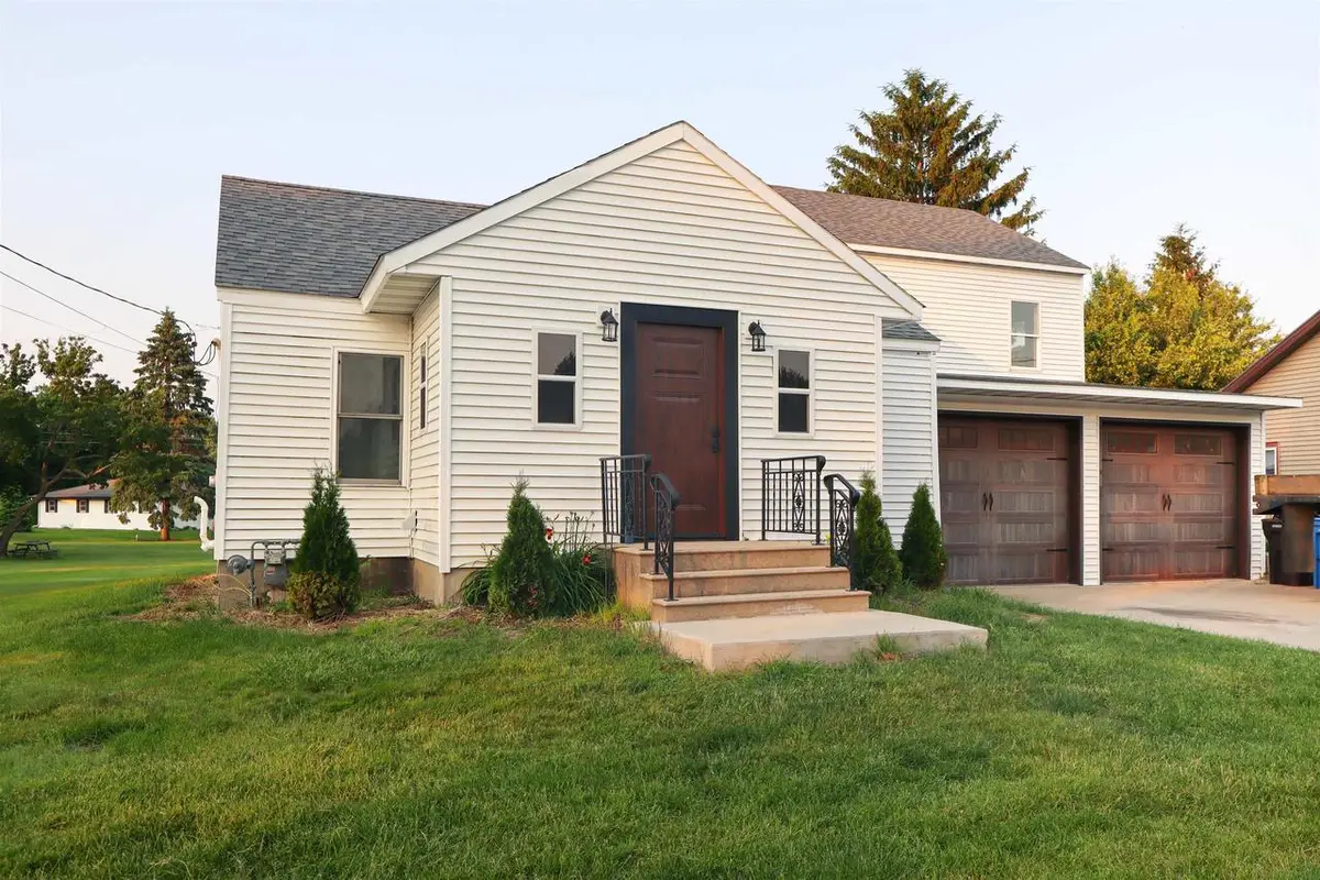 507 Janesville Street, Oregon, WI 53575 - Image #1