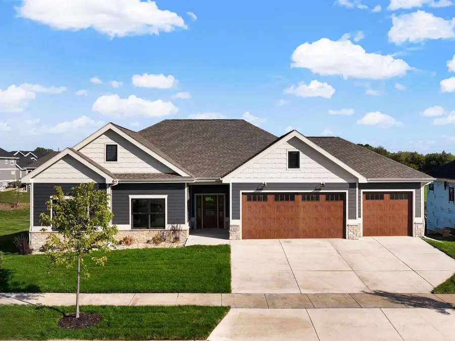 821 Westbridge Trail, Waunakee, WI 53597 - Image #2