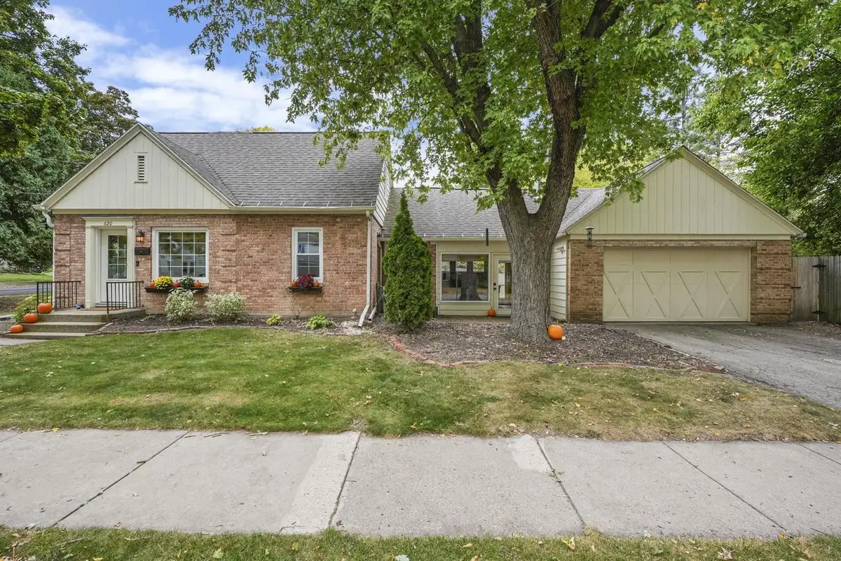 620 N Blackhawk Avenue, Madison, WI 53705 - Image #1