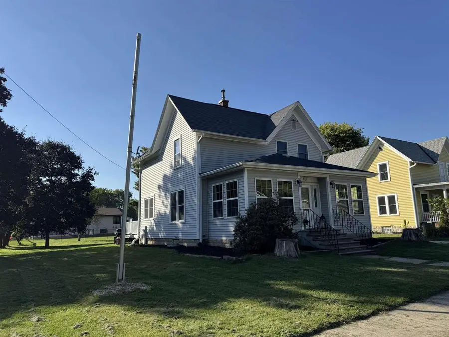 412 Columbia Street, Horicon, WI 53032 - Image #2