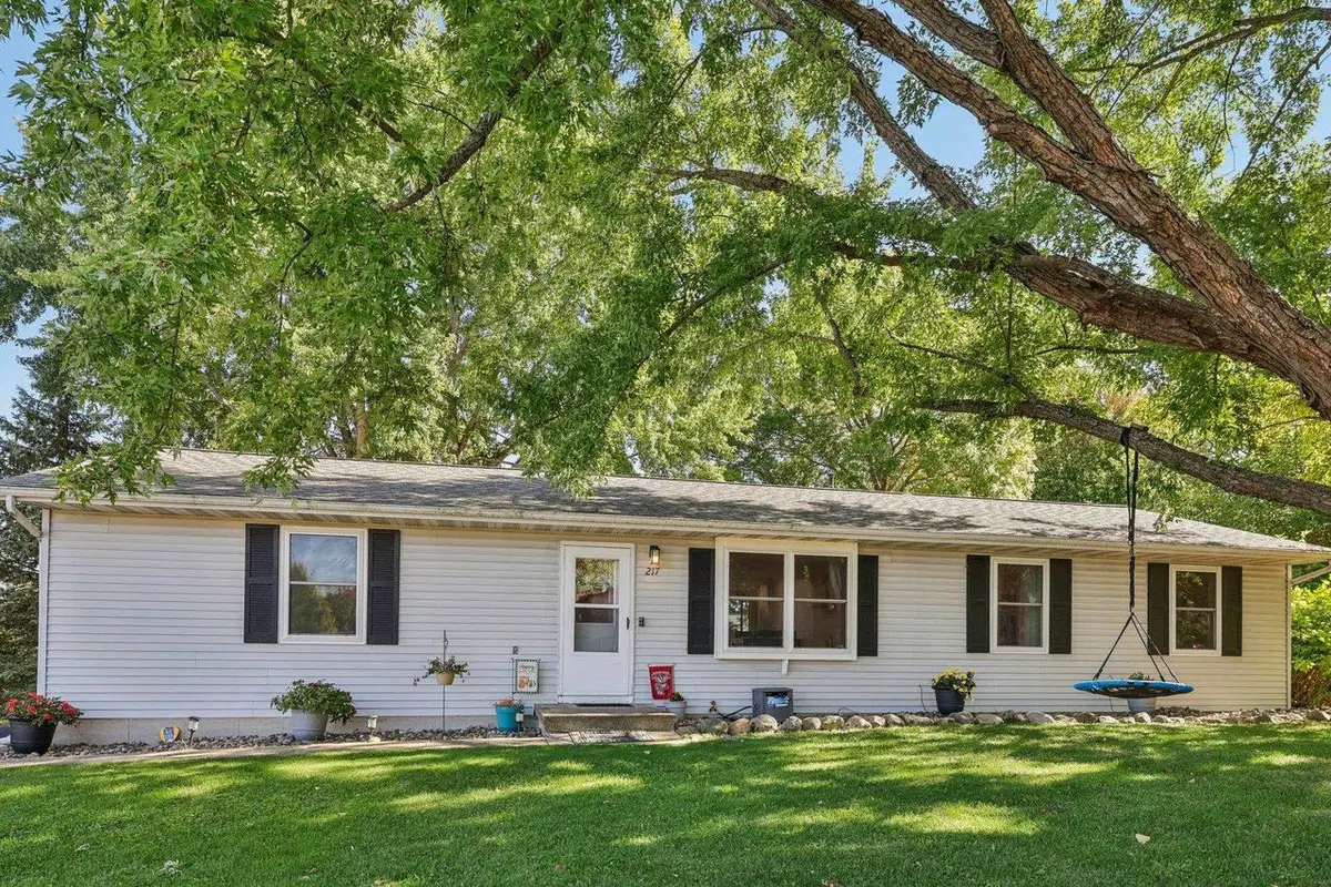 217 Pocahontas Lane, Deforest, WI 53532 - Image #1