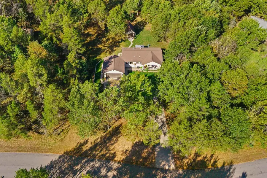 325 Thunderbird Trail, Nekoosa, WI 54457 - Image #3