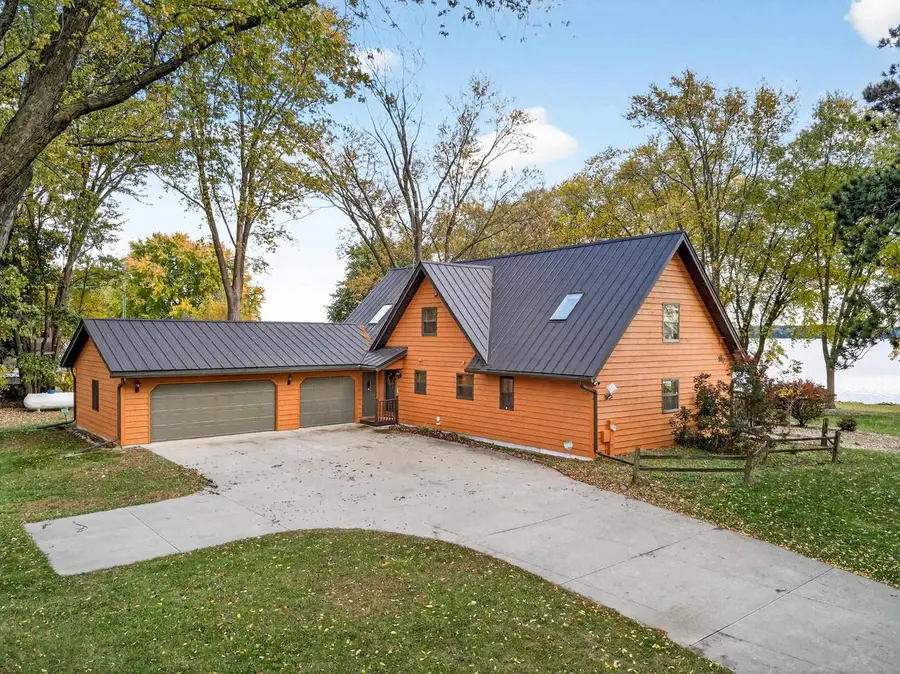 W913 W Northshore Drive, Montello, WI 53949 - Image #3