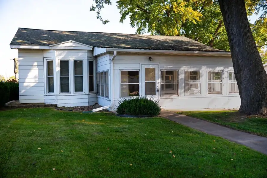 301 N Superior Avenue, Tomah, WI 54660 - Image #2