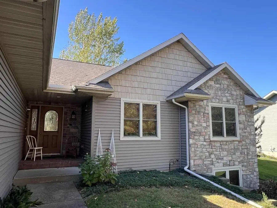 801 Derek Lane, Viroqua, WI 54665 - Image #3