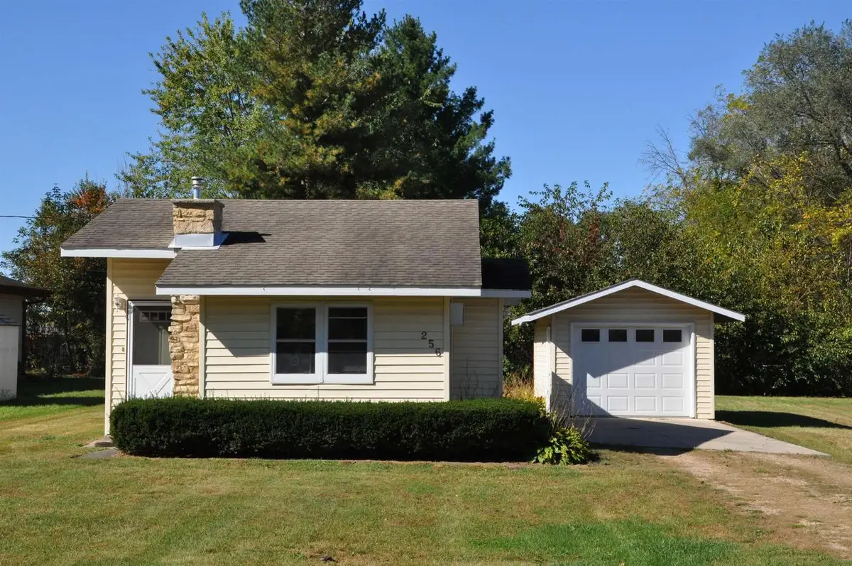 256 S Wood Street, Spring Green, WI 53588 - Image #1