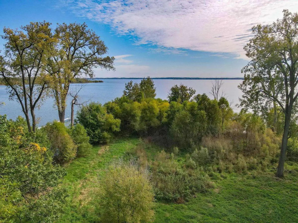 N1068 Lake Drive, Edgerton, WI 53534 - Image #1