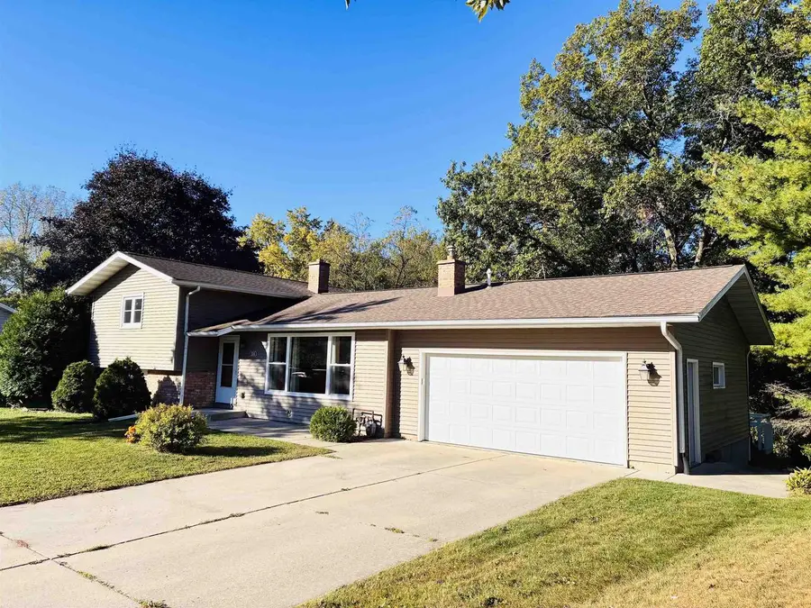 206 Thompson Street, Verona, WI 53593 - Image #2