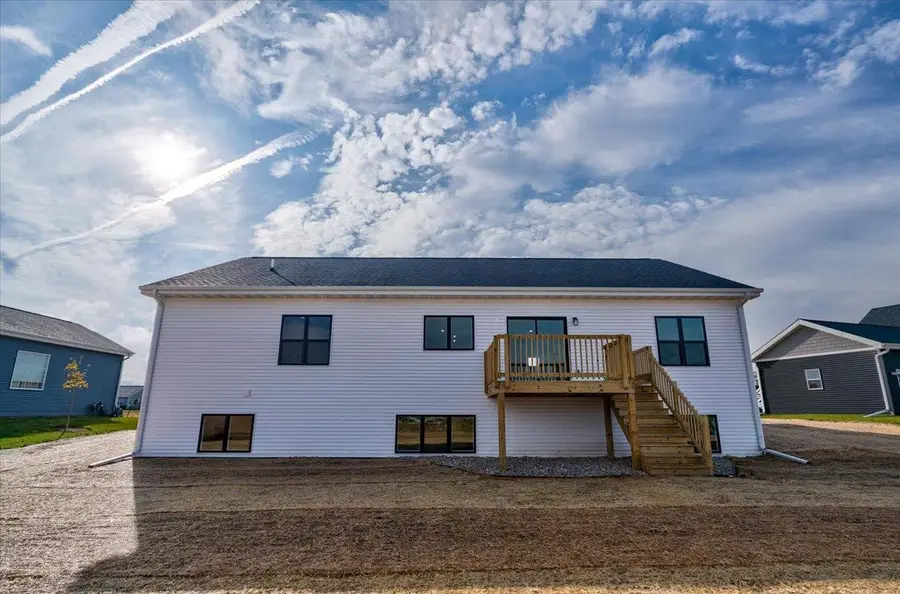 6675 Warner Farm Drive, Deforest, WI 53532 - Image #2