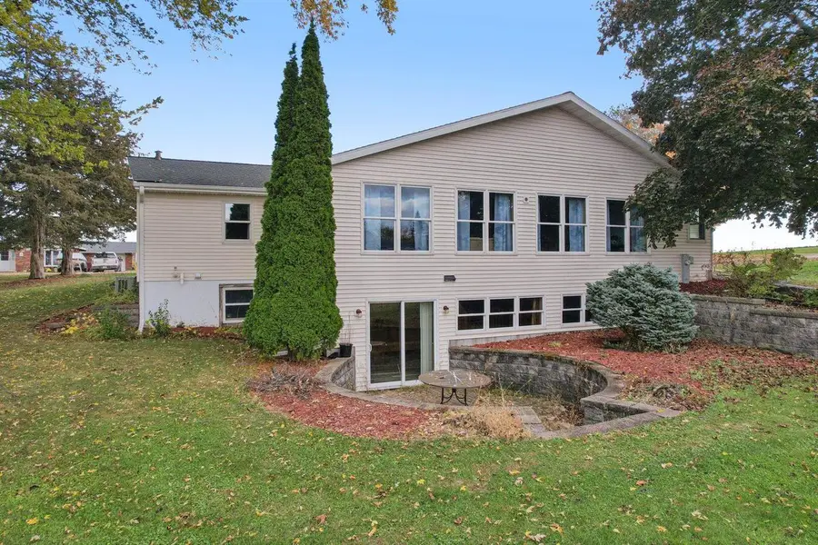 7108 Meier Road, Middleton, WI 53562 - Image #3