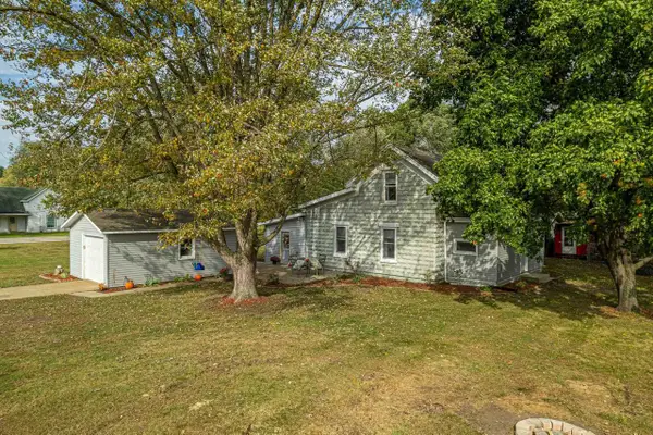 311 N Highway 130, Lone Rock, WI 53556