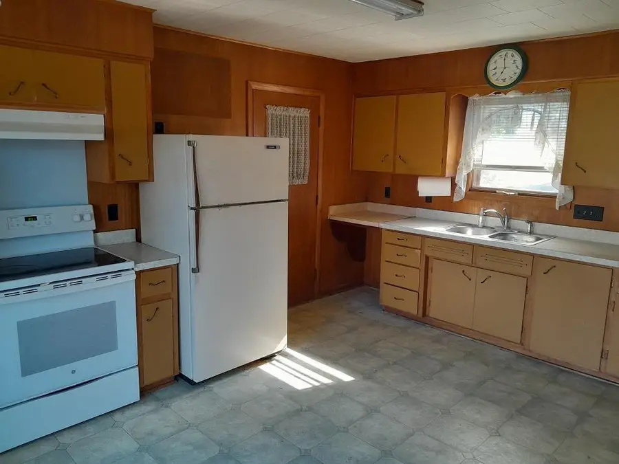 1598 County Road B Road, Platteville, WI 53818 - Image #3