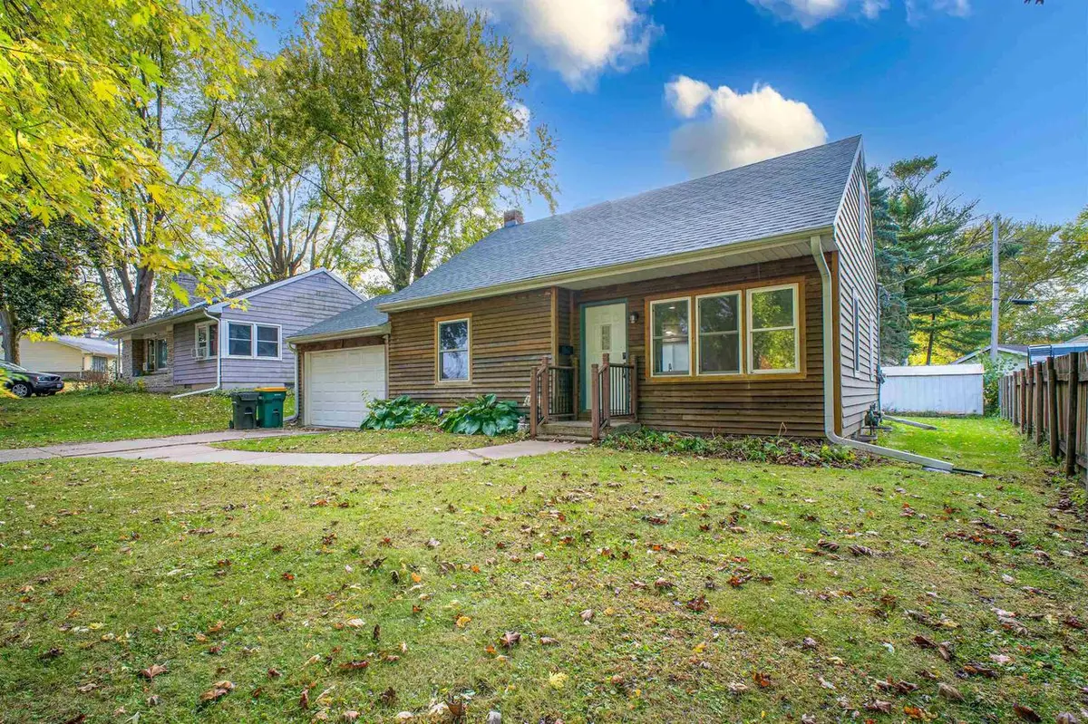 1085 Carol Avenue, Ripon, WI 54971 - Image #1