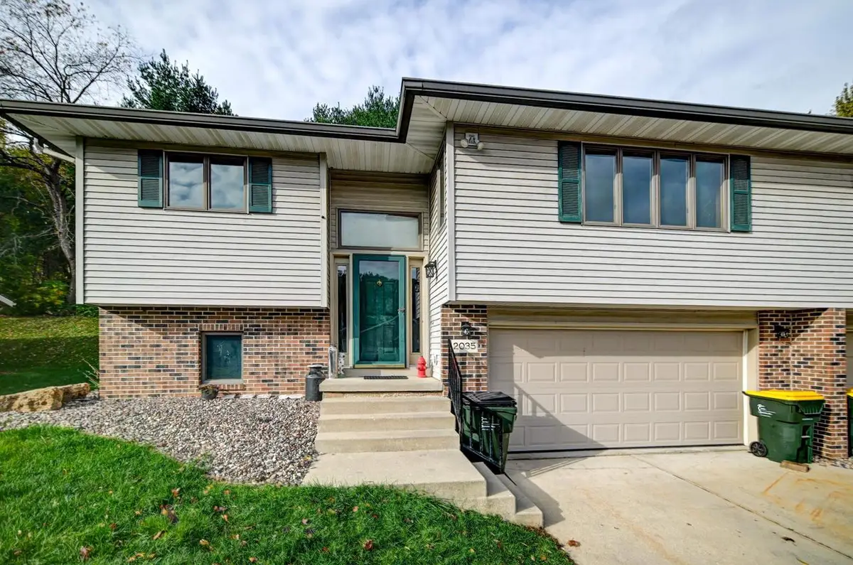 2035 Continental Lane, Cross Plains, WI 53528 - Image #1