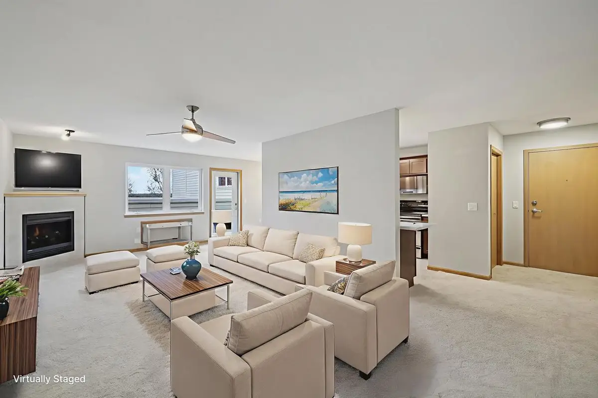 8206 Starr Grass Drive #401, Madison, WI 53719 - Image #1