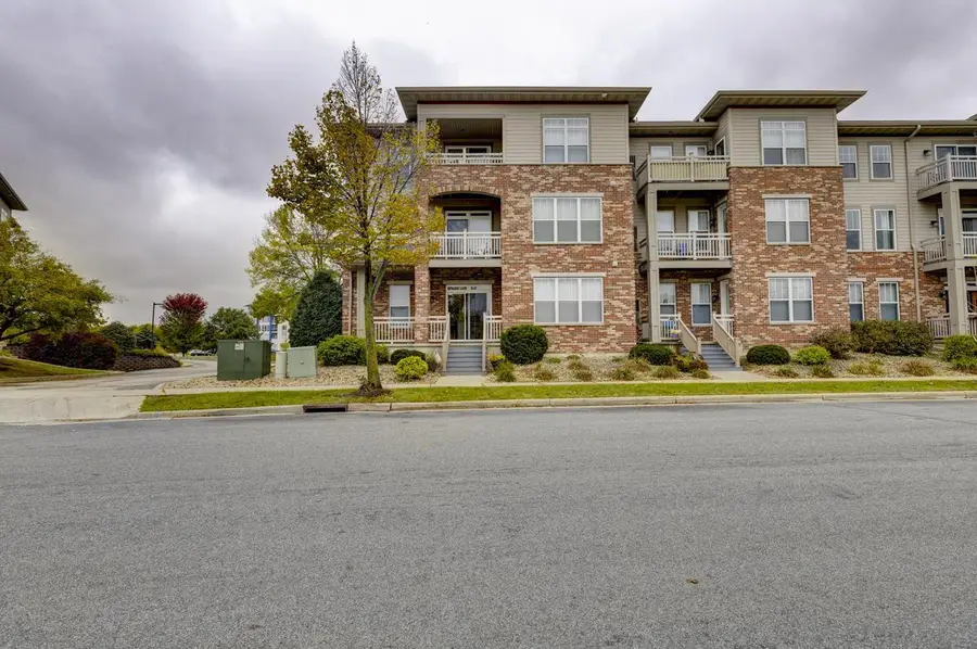 121 Metro Terrace #101, Madison, WI 53718 - Image #3