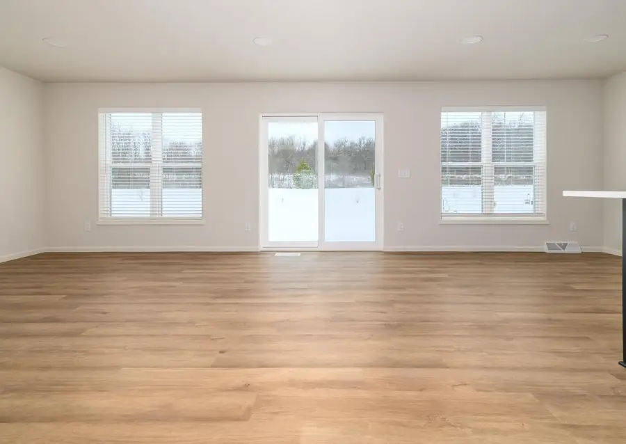 2162 Waters Edge Trail, Madison, WI 53718 - Image #2